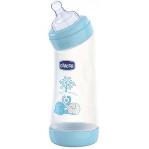 زجاجة رضاعة ذات حلمة سيليكون طبيعية  250 مل للأولاد من تشيكو – أزرق – Chicco – Bottle Well Being Angel, BOY 250 Normal Silicone Nipple, Blue